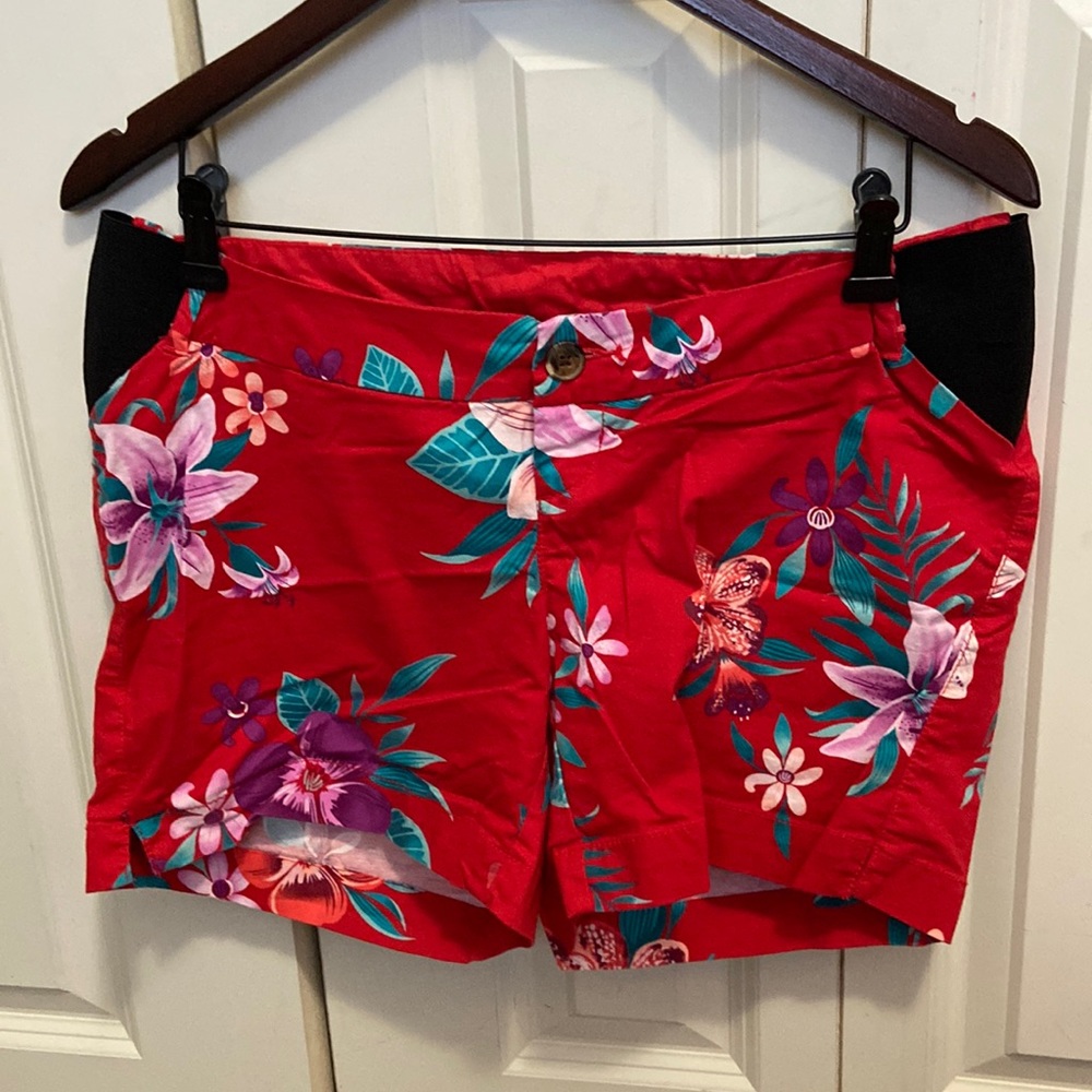 GAP Maternity Red Floral Shorts